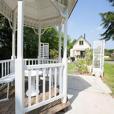 Сasa de vacaciones Modern House With Private Terrace, Cleaning Included