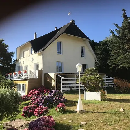 Modern House With Private Terrace, Cleaning Included Сasa de vacaciones